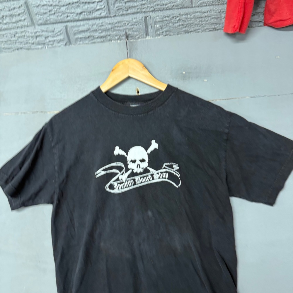 Vintage Murina Identity Board Shop Skull Crossbones Black Graphic Tee Mens M USA